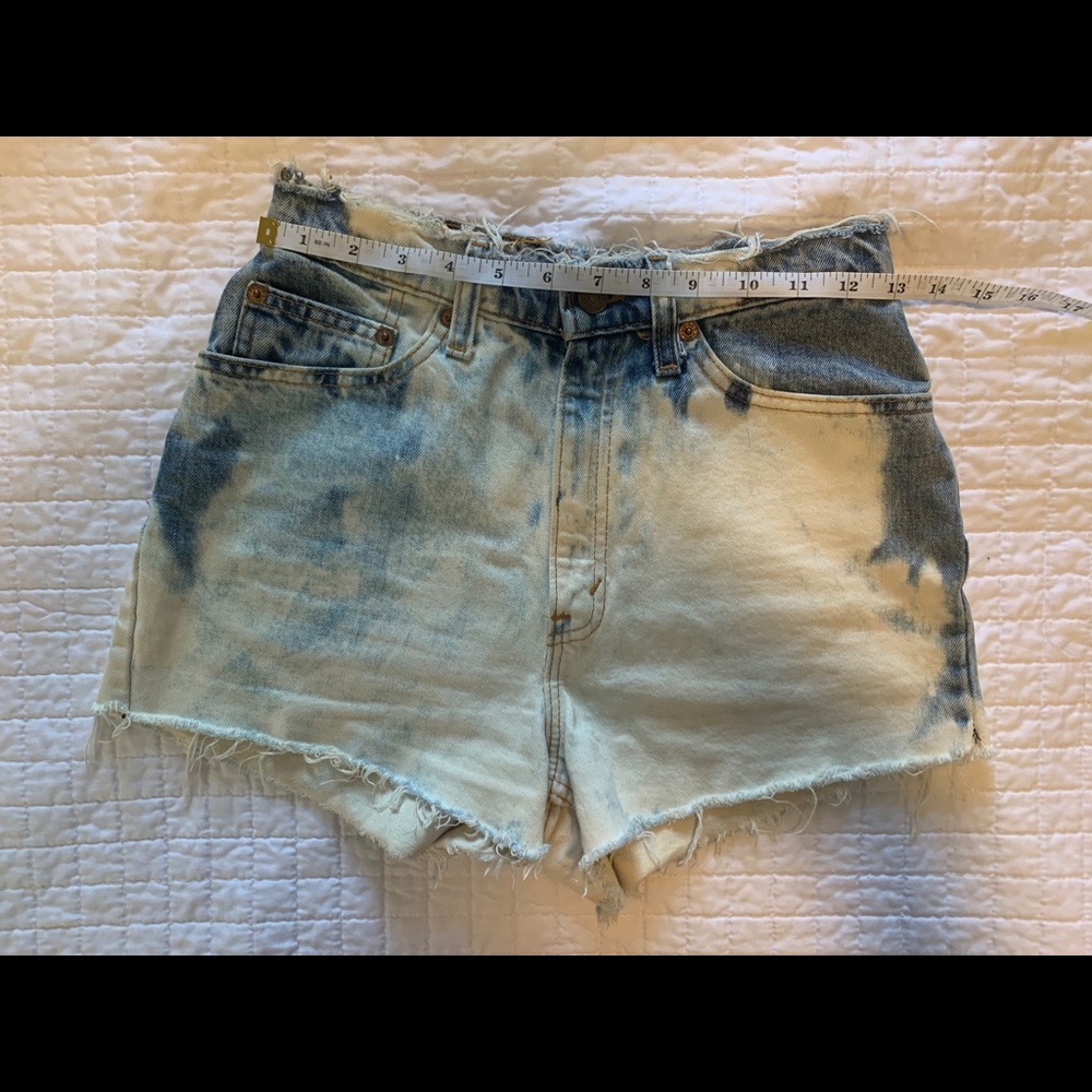 Levi Strauss & Co. cut off shorts